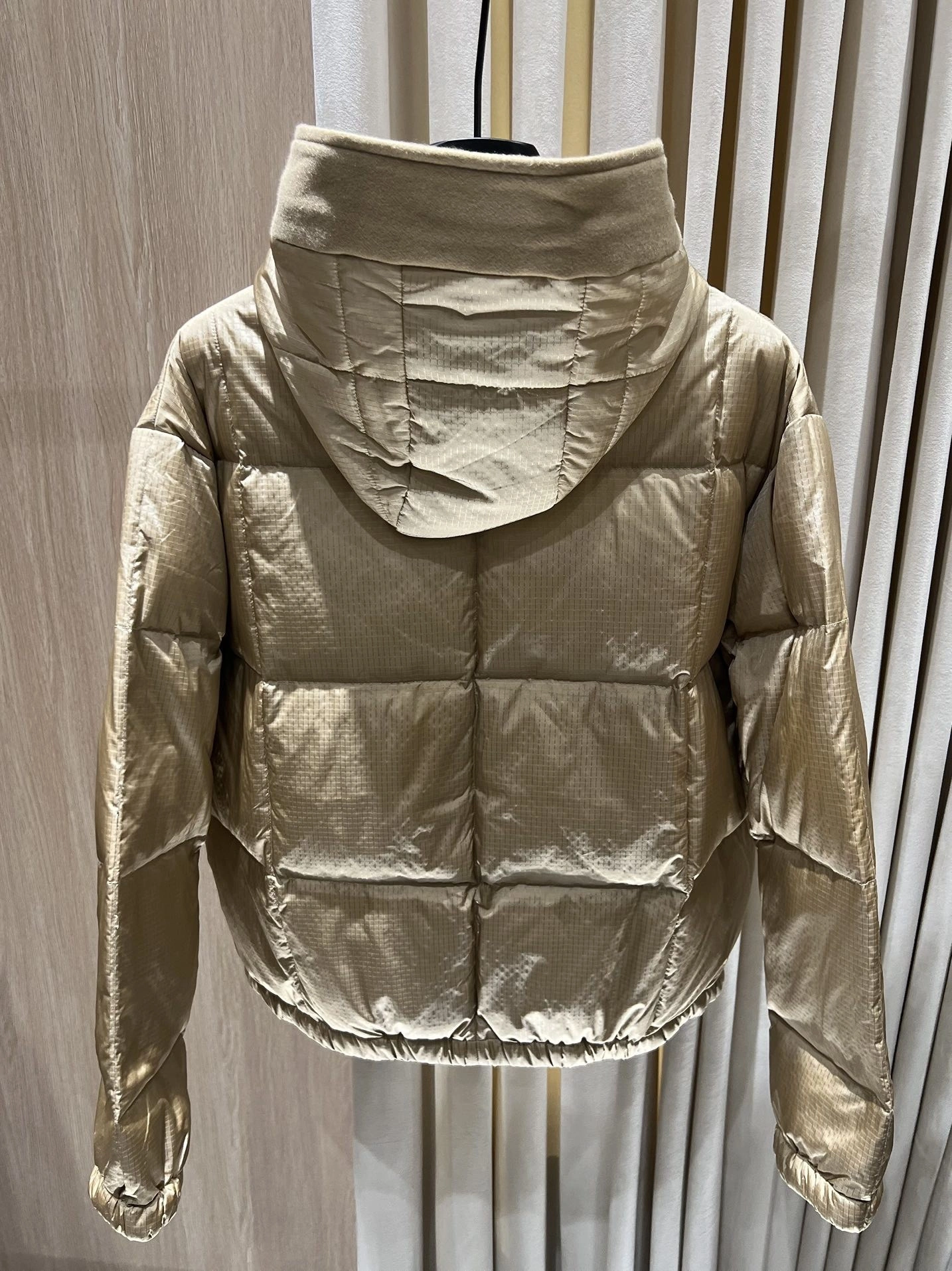 wg.luxury-- 8V Down jacket white goose down 2colour item: E-F140J1248-2H